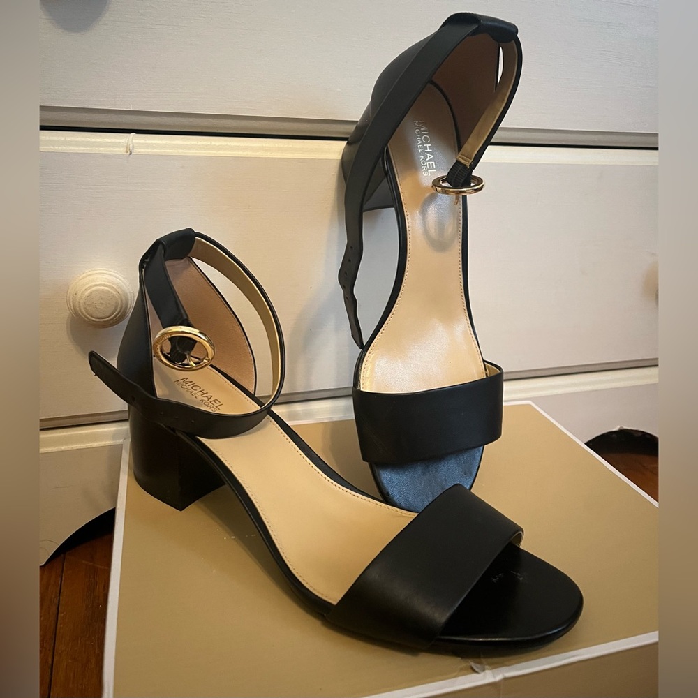 Michael Kors “Lena” Black Leather Open Toe heel, size 10